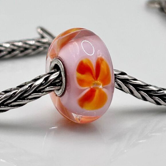 TROLLBEADS Pink & Orange Red Flower Unique LAA 925S NEW Condition - Picture 5 of 5